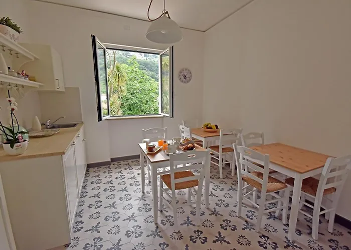 Bed and breakfast Castelli In Aria 3*