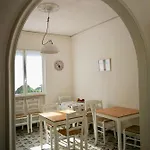 Castelli In Aria Bed & Breakfast